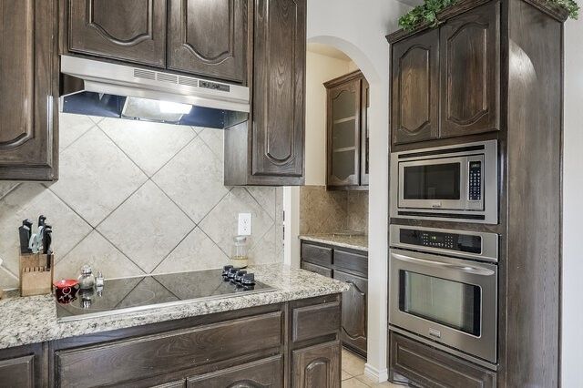 714 Carolyn T Hunt Drive, Cedar Hill, TX 75104