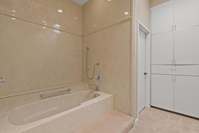 30 Palisades Blvd, Longview, TX 75605