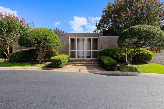 30 Palisades Blvd, Longview, TX 75605