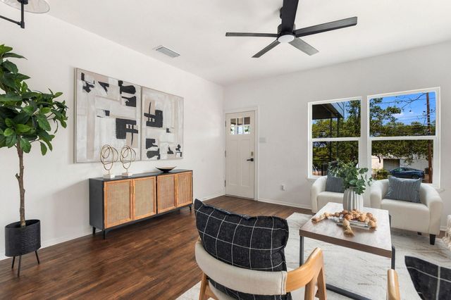 2113 Wilson ST, Austin, TX 78704