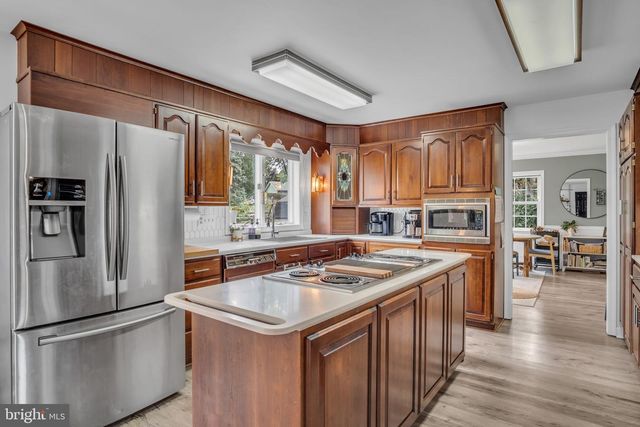 2242 SCOTLAND ROAD, Chambersburg, PA 17201