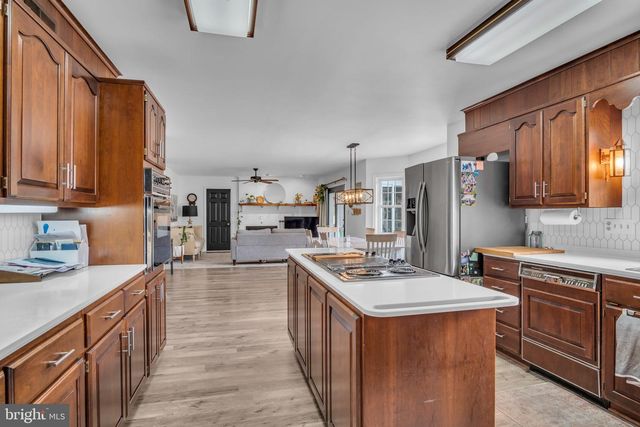 2242 SCOTLAND ROAD, Chambersburg, PA 17201