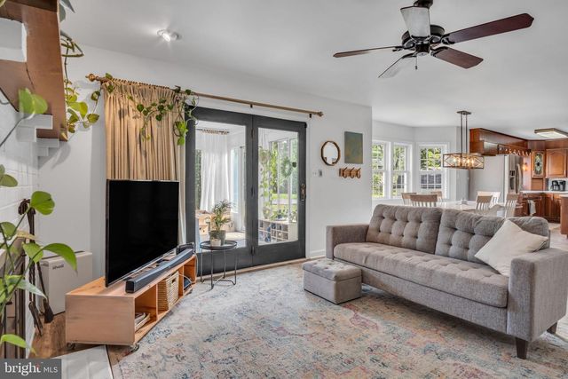 2242 SCOTLAND ROAD, Chambersburg, PA 17201