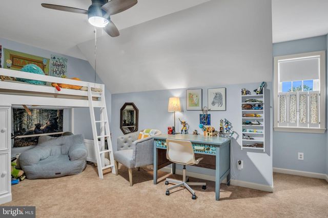 2242 SCOTLAND ROAD, Chambersburg, PA 17201