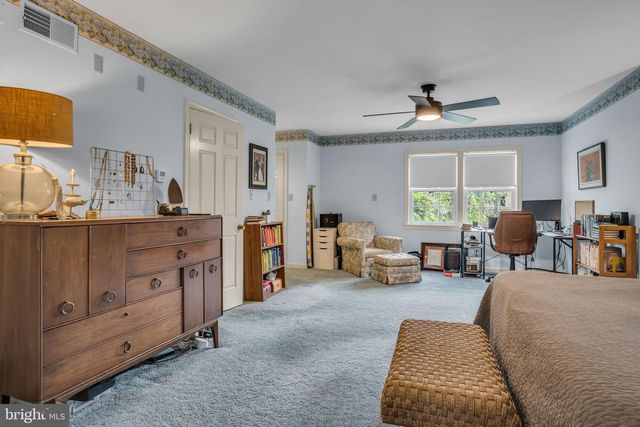 2242 SCOTLAND ROAD, Chambersburg, PA 17201