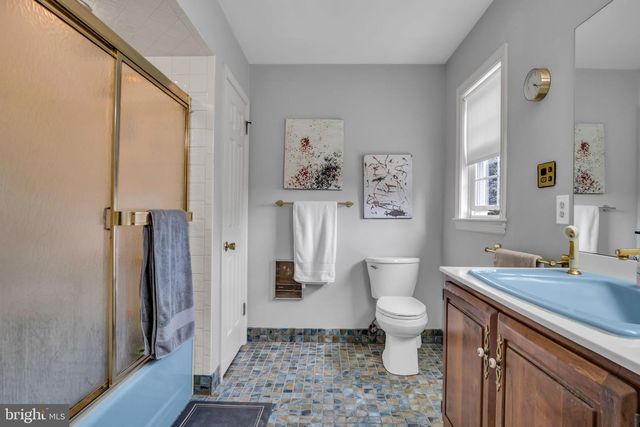 2242 SCOTLAND ROAD, Chambersburg, PA 17201