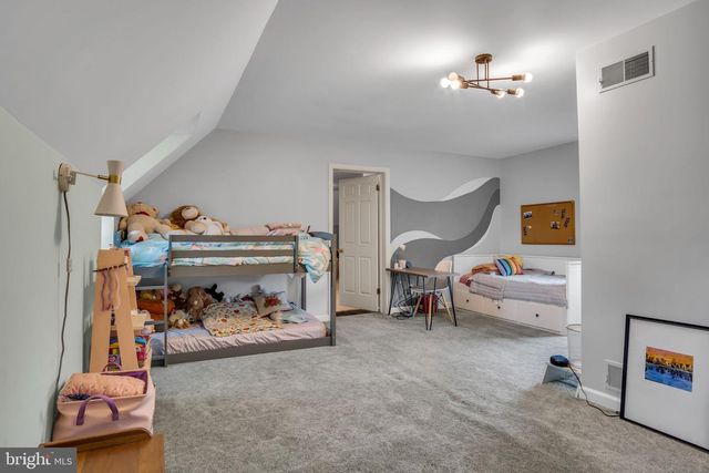 2242 SCOTLAND ROAD, Chambersburg, PA 17201