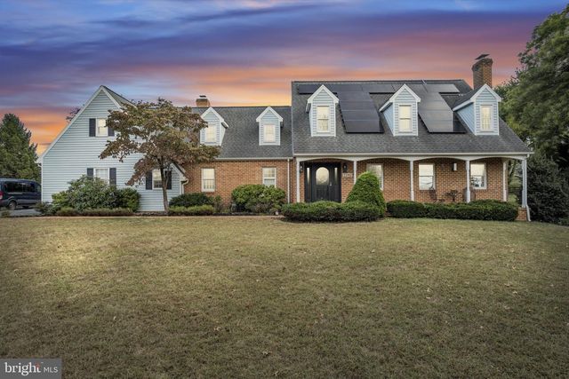 2242 SCOTLAND ROAD, Chambersburg, PA 17201