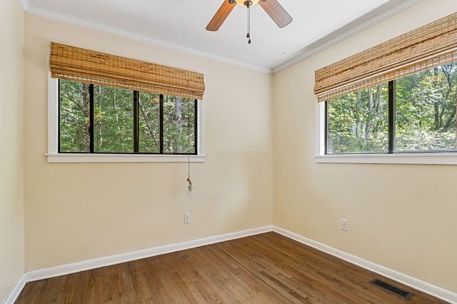 135 Young Mill Ln, Cookeville, TN 38501