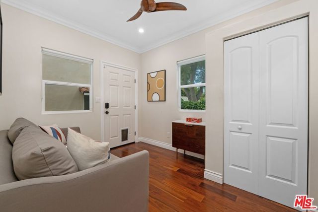 1568 S Point View Street, Los Angeles, CA 90035