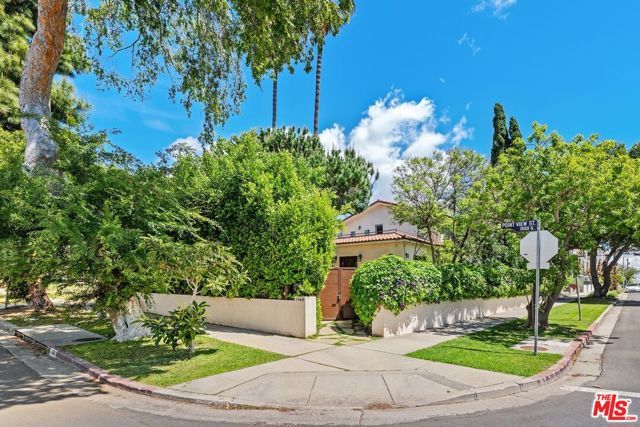 1568 S Point View Street, Los Angeles, CA 90035