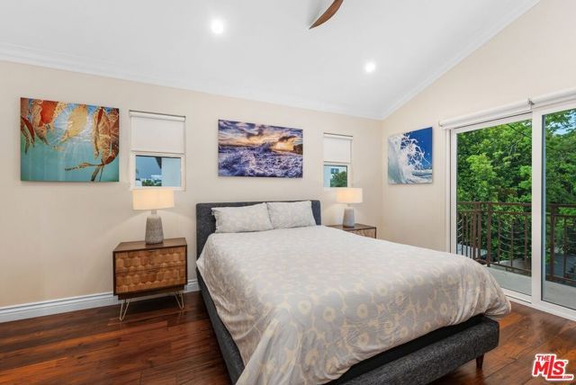1568 S Point View Street, Los Angeles, CA 90035