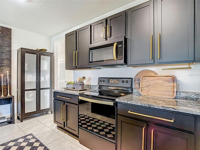 10926 QUAIL GROVE WAY, San Antonio, FL 33576