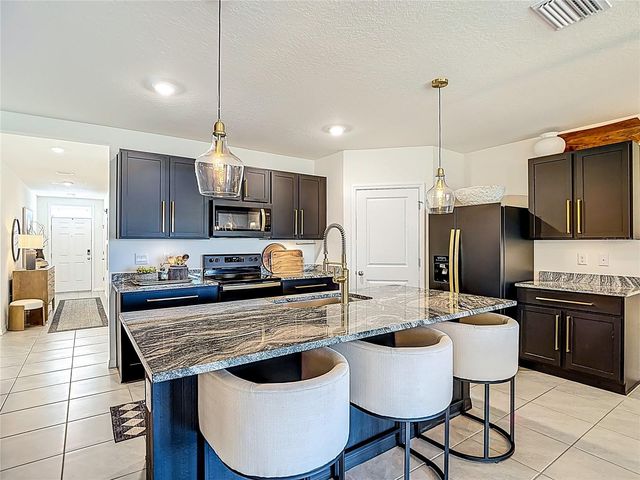 10926 QUAIL GROVE WAY, San Antonio, FL 33576