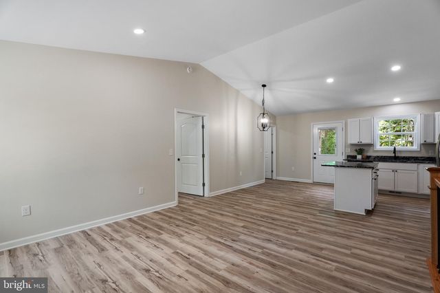 358 DAWN LN, Harpers Ferry, WV 25425