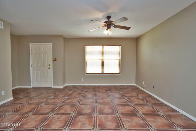 1609 JOLLA DEL SOL Court, El Paso, TX 79911