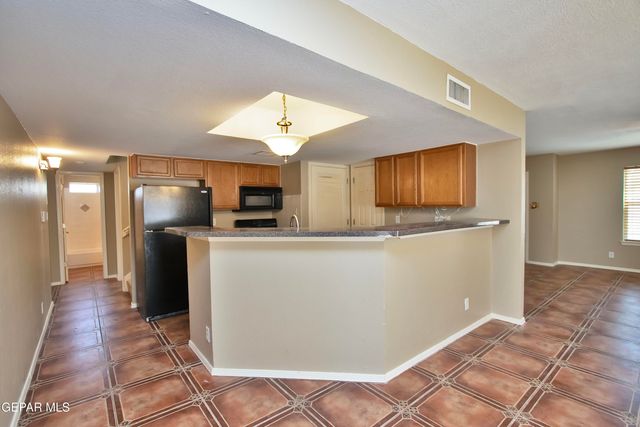 1609 JOLLA DEL SOL Court, El Paso, TX 79911