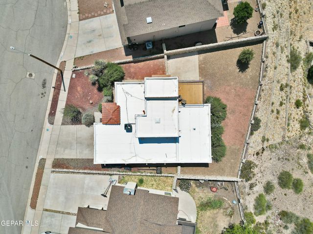 1609 JOLLA DEL SOL Court, El Paso, TX 79911