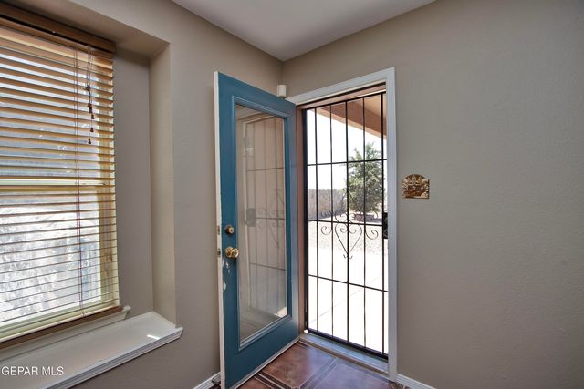 1609 JOLLA DEL SOL Court, El Paso, TX 79911