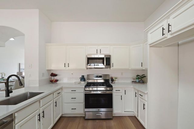 9426 Snow Creek Cir, Stockton, CA 95212