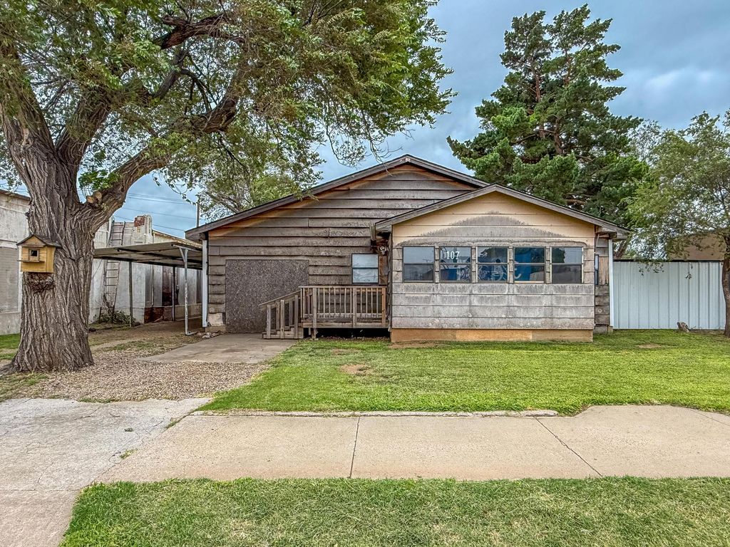 107 W Grand Street, Borger, TX 79007