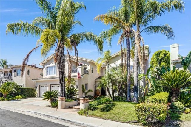 7325 Rutherford Hill Drive, West Hills, CA 91307
