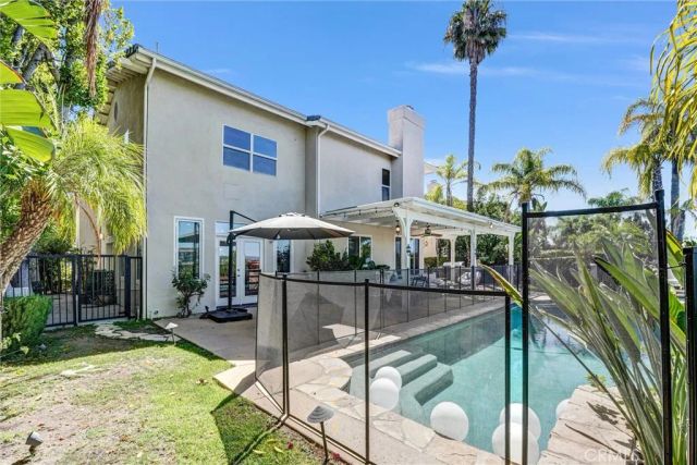 7325 Rutherford Hill Drive, West Hills, CA 91307