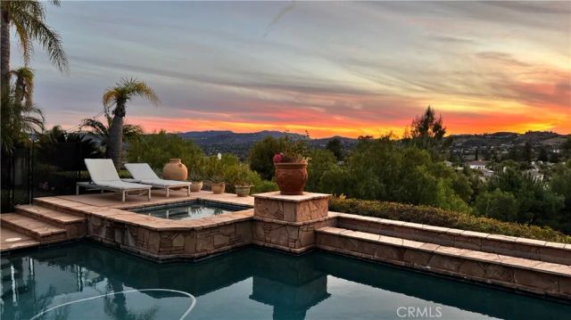 7325 Rutherford Hill Drive, West Hills, CA 91307