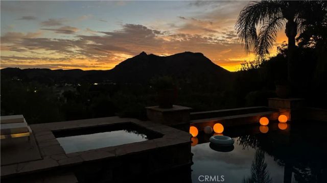 7325 Rutherford Hill Drive, West Hills, CA 91307