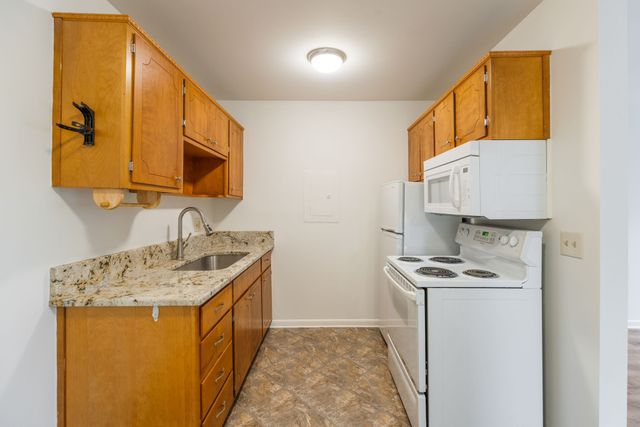 2601 Hillsboro Pike Apt H5, Nashville, TN 37212