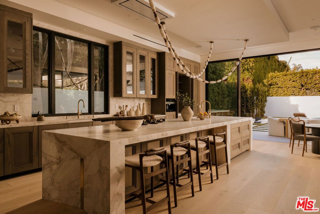 716 N Bedford Drive, Beverly Hills, CA 90210 — photo 5