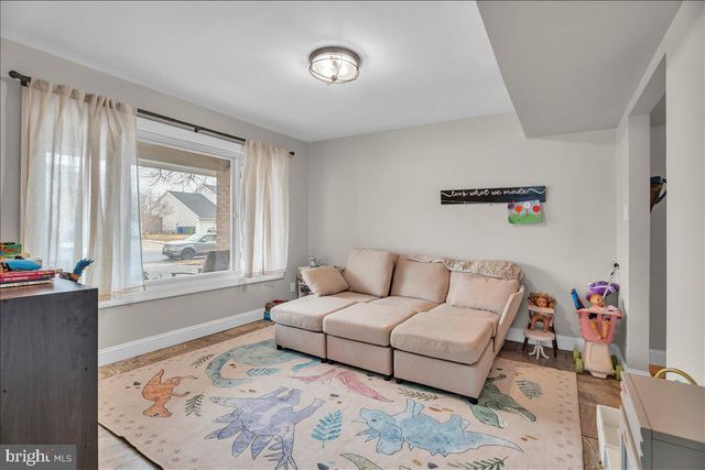 29 HARWOOD RD, Marlton, NJ 08053