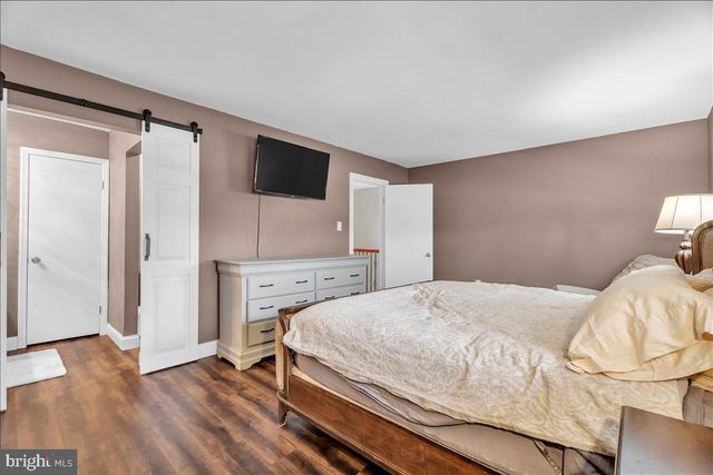 29 HARWOOD RD, Marlton, NJ 08053