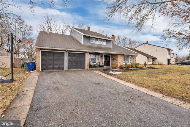 29 HARWOOD RD, Marlton, NJ 08053