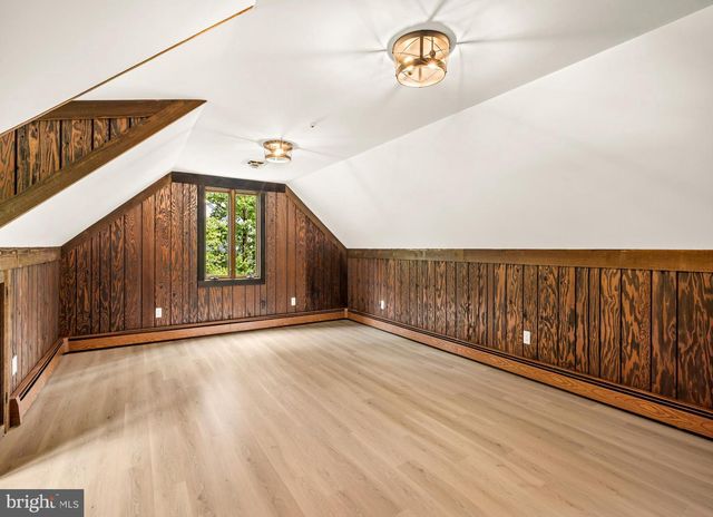 14 E CENTENNIAL DR, Medford, NJ 08055