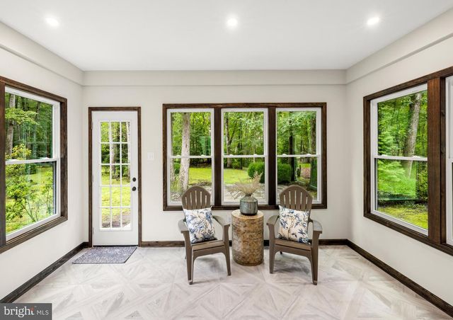14 E CENTENNIAL DR, Medford, NJ 08055