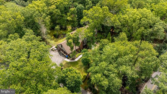 14 E CENTENNIAL DR, Medford, NJ 08055