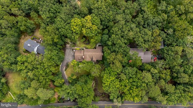 14 E CENTENNIAL DR, Medford, NJ 08055