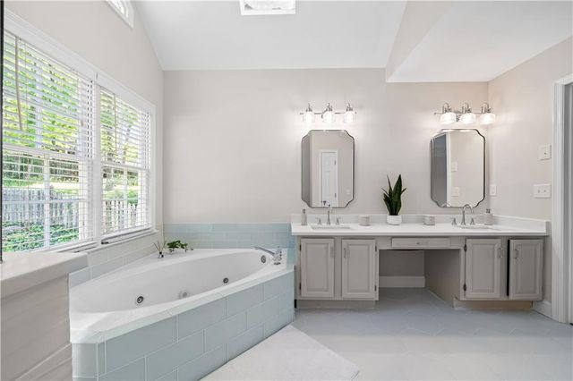 3075 Milford Chase SW, Marietta, GA 30008