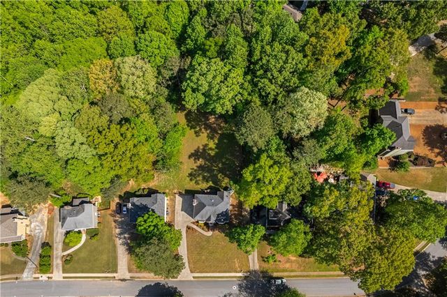 3075 Milford Chase SW, Marietta, GA 30008