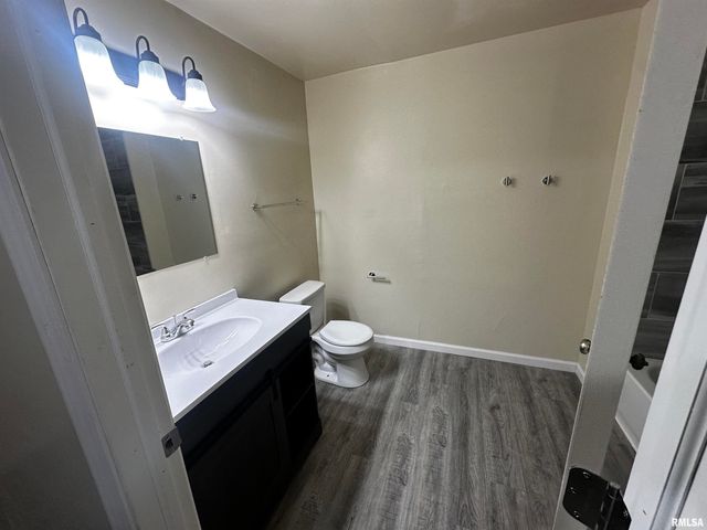 535 VAN BUREN Street, Peoria, IL 61603