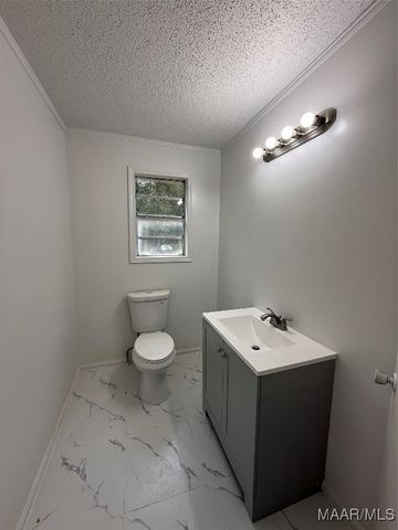 350 County Road 401 ., Selma, AL 36701