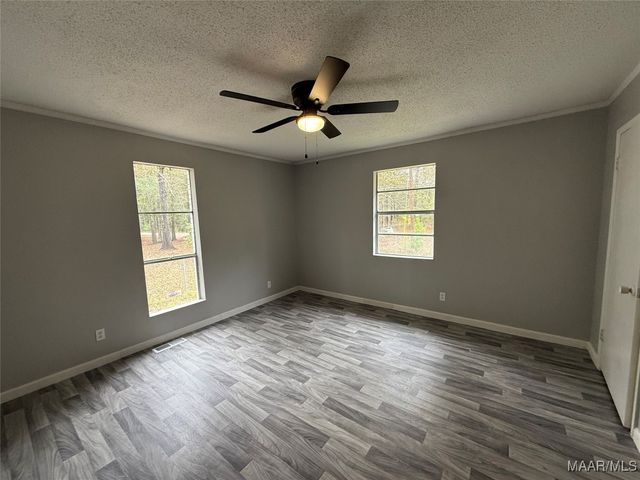 350 County Road 401 ., Selma, AL 36701