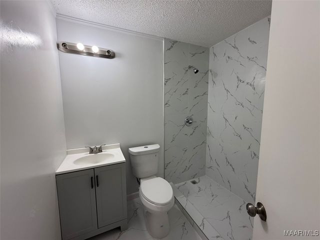 350 County Road 401 ., Selma, AL 36701