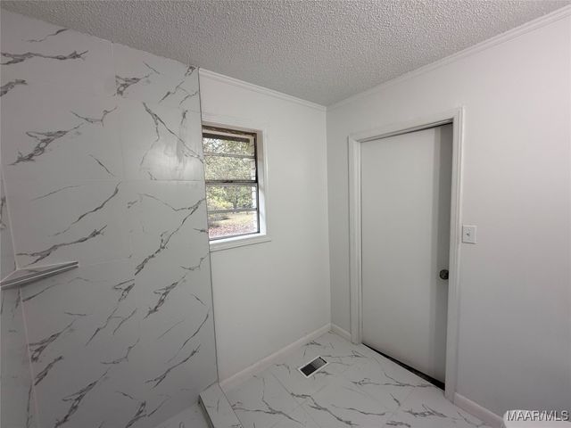 350 County Road 401 ., Selma, AL 36701