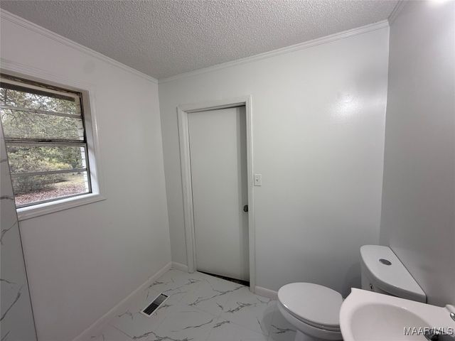 350 County Road 401 ., Selma, AL 36701