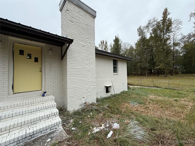 350 County Road 401 ., Selma, AL 36701