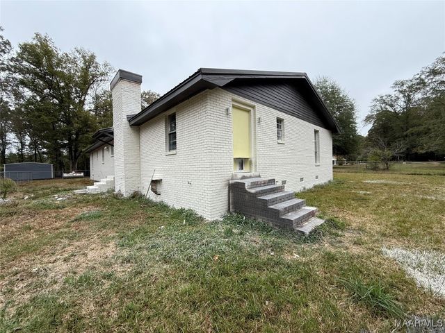 350 County Road 401 ., Selma, AL 36701