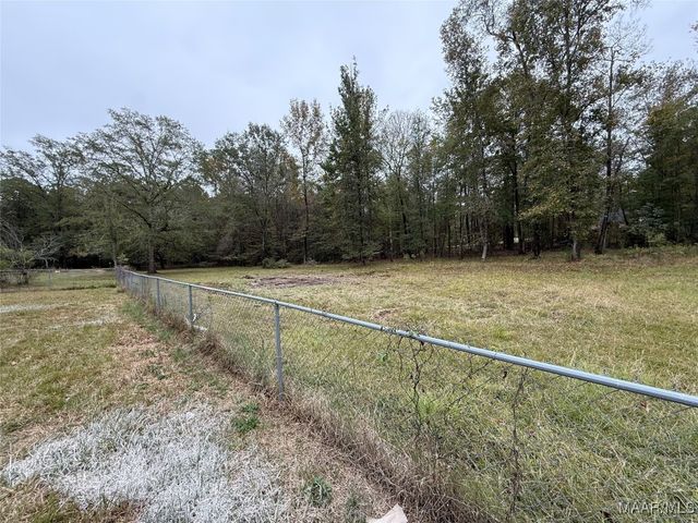 350 County Road 401 ., Selma, AL 36701
