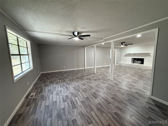 350 County Road 401 ., Selma, AL 36701